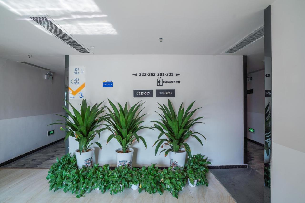 Felice Hotel-Guangzhou Baiyun International Airport Renhe Metro Station Branch قوانغتشو المظهر الخارجي الصورة