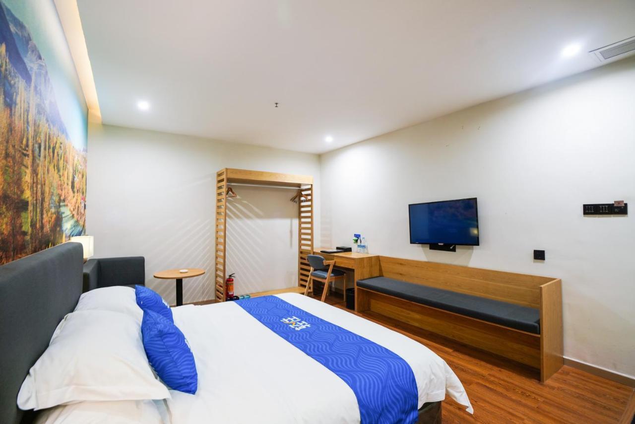Felice Hotel-Guangzhou Baiyun International Airport Renhe Metro Station Branch قوانغتشو المظهر الخارجي الصورة