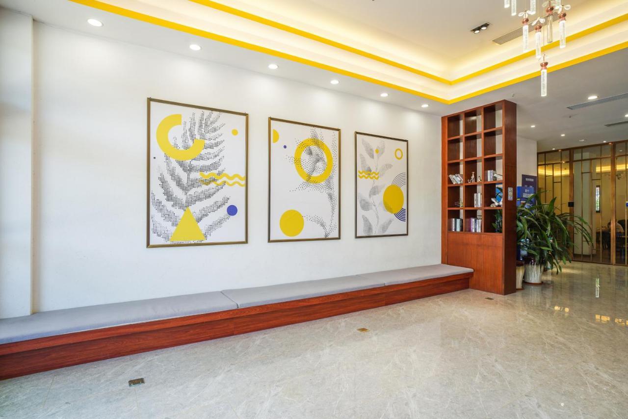 Felice Hotel-Guangzhou Baiyun International Airport Renhe Metro Station Branch قوانغتشو المظهر الخارجي الصورة